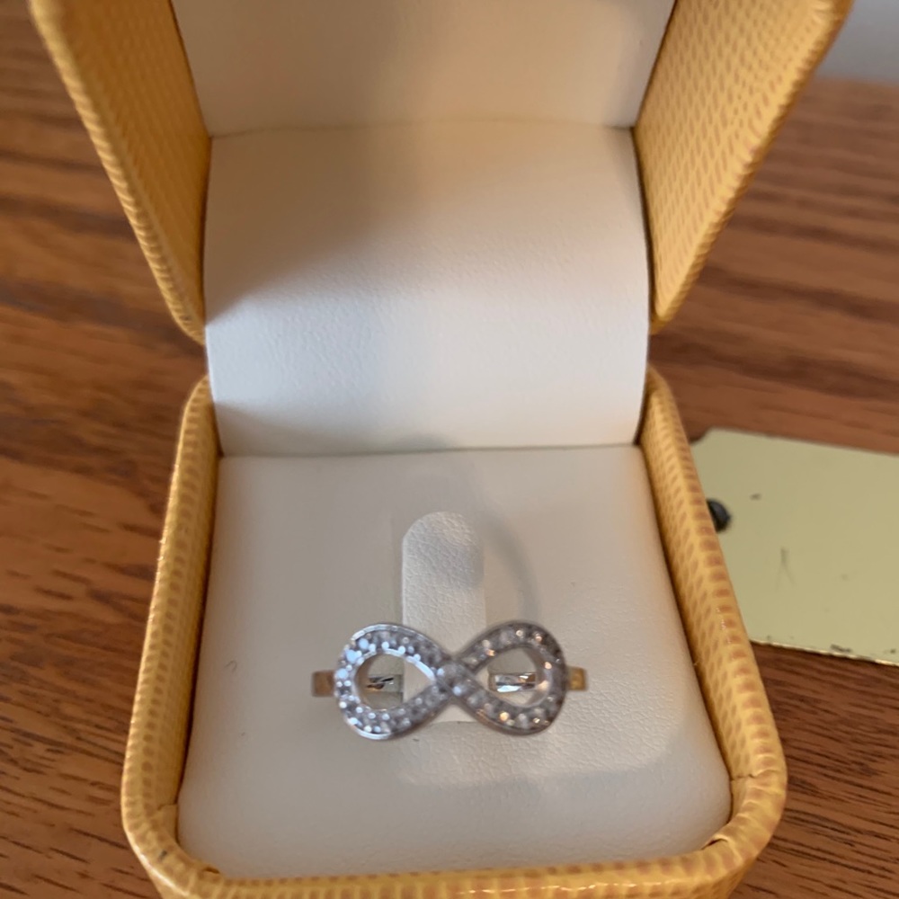 Sterling silver infinity CZ ring